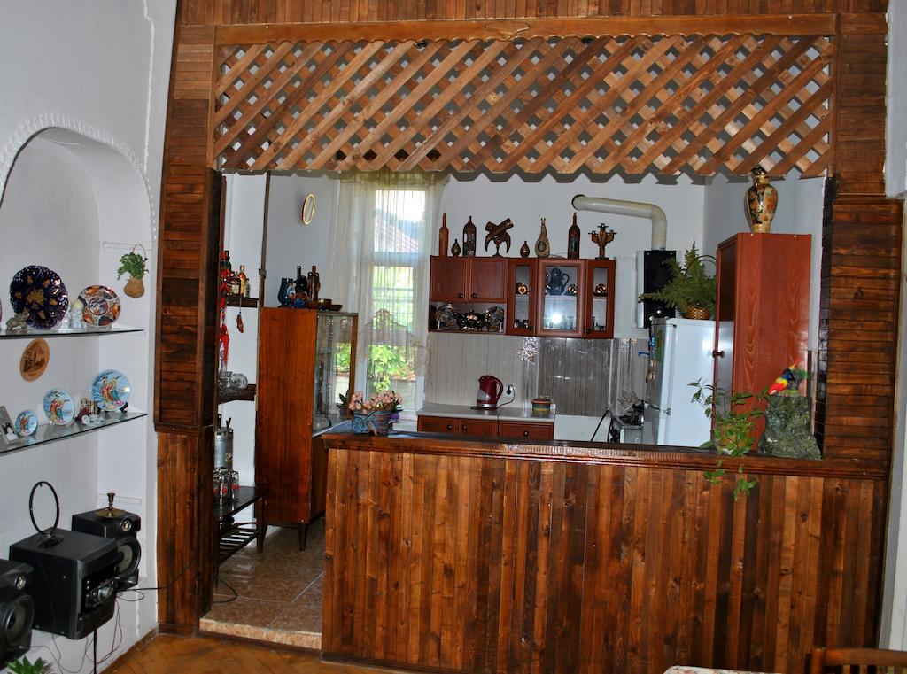 Tamar Guest House Gori Rum bild