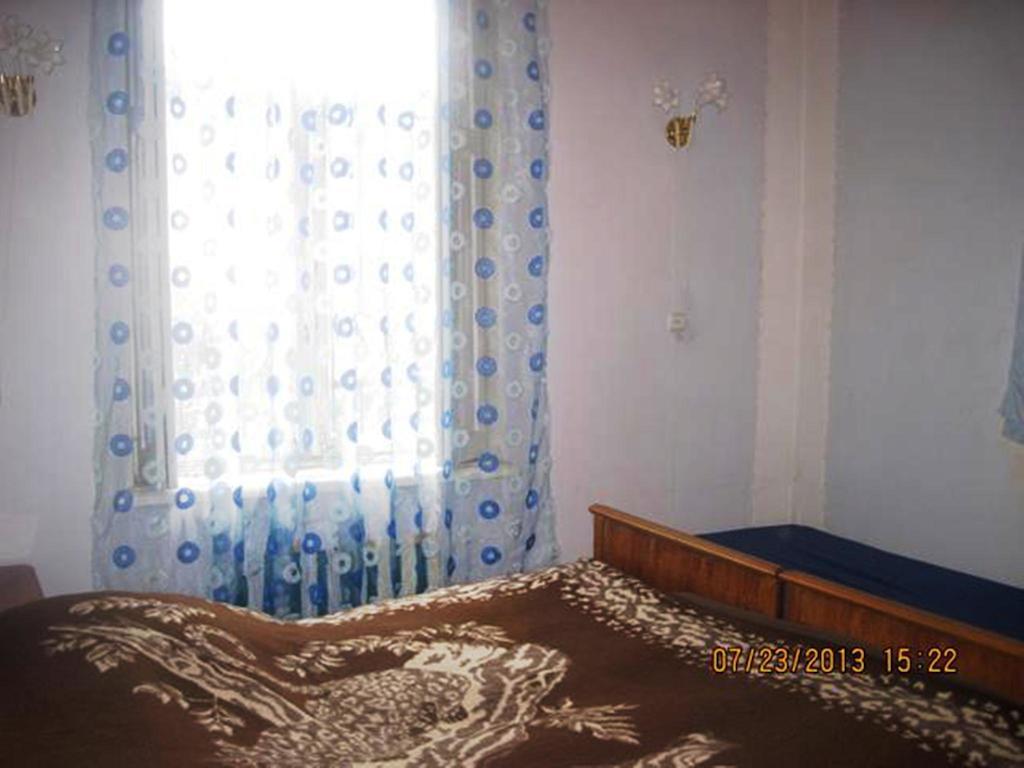 Tamar Guest House Gori Rum bild